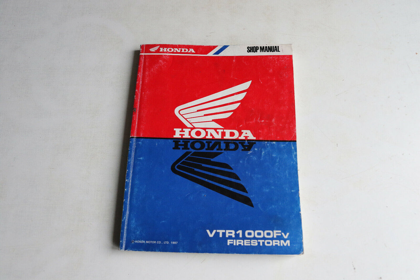 Manuel d'atelier Honda VTR 1000 F { {{ Docautomoto }}